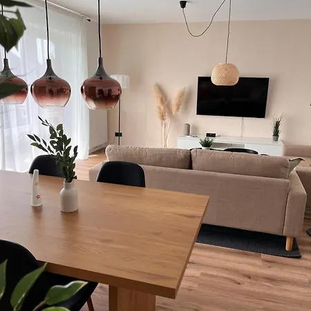 Appartement Neu 2026! Wohnen Auf Zeit - Ruhiges & Zentrales In *
